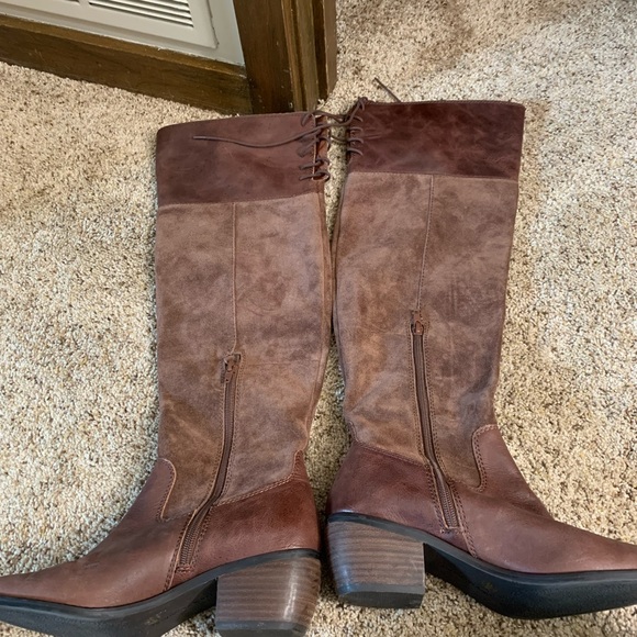 Size 8 Lucky brand komah OTK boots - Picture 6 of 8